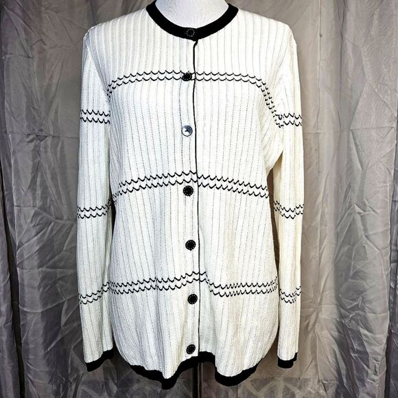 Bella Colori Creamy White Black Scallop Pattern Button Front Cardigan Sweater - Picture 1 of 12